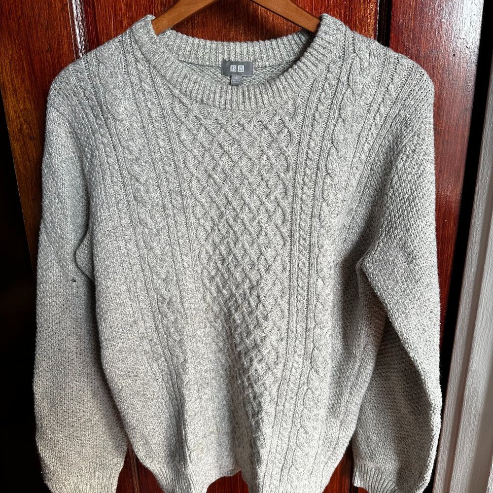 Uniqlo Fisherman's Sweater - Gray